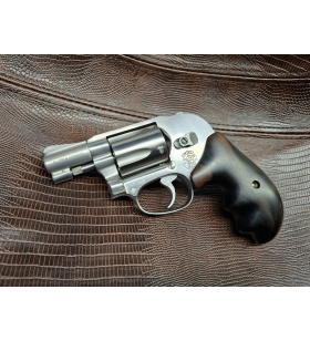 Smith & Wesson 649-1...